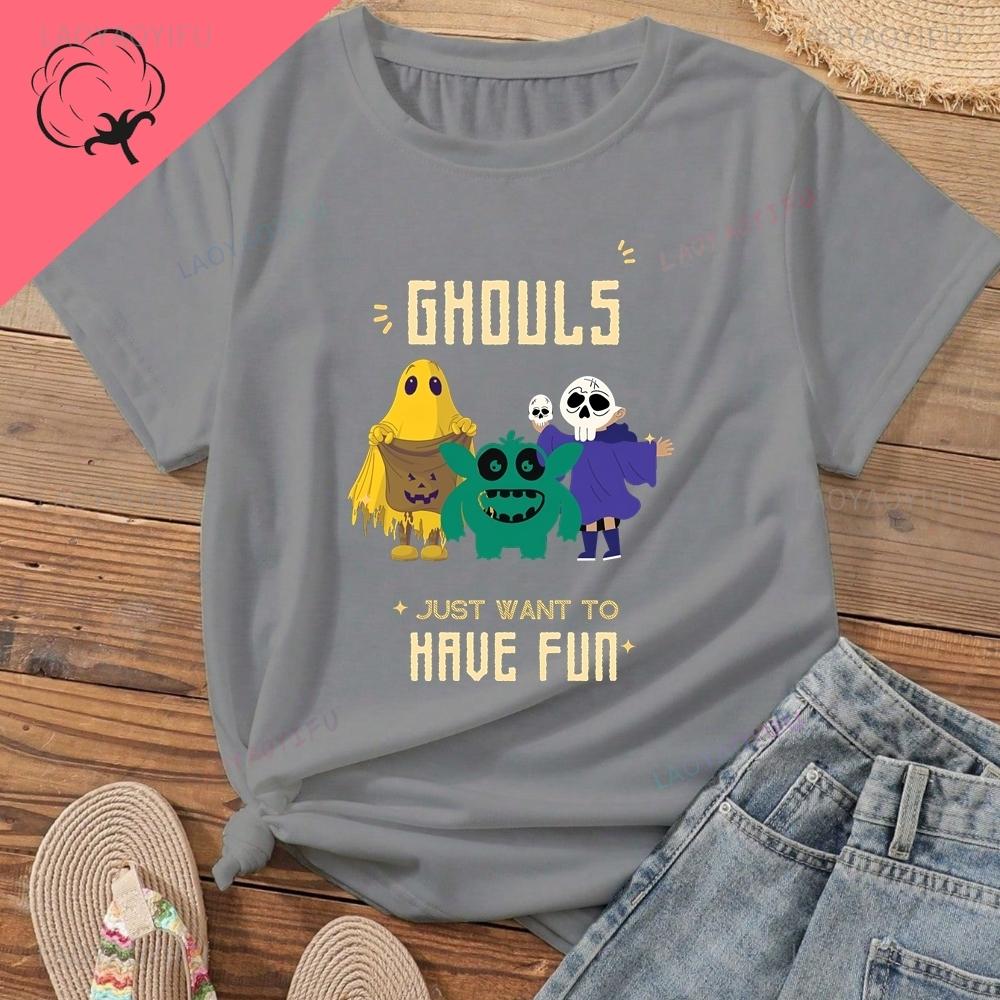 Ghouls Just Want To Have Fun - The Pattern of The Vintage Unisex's and WoUnisex's Shirt Is Printed on This Pure Cotton T-shirt.