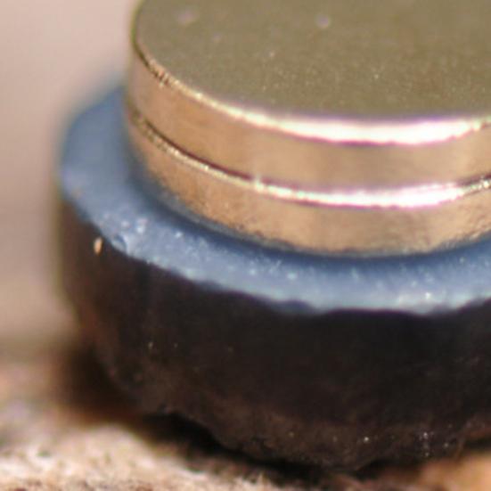 1 пара зажимов для ушей, блестящие, непрокалывающие, безболезненные, с геометрическим гальваническим покрытием, для женщин и мужчин, магнитные шпильки