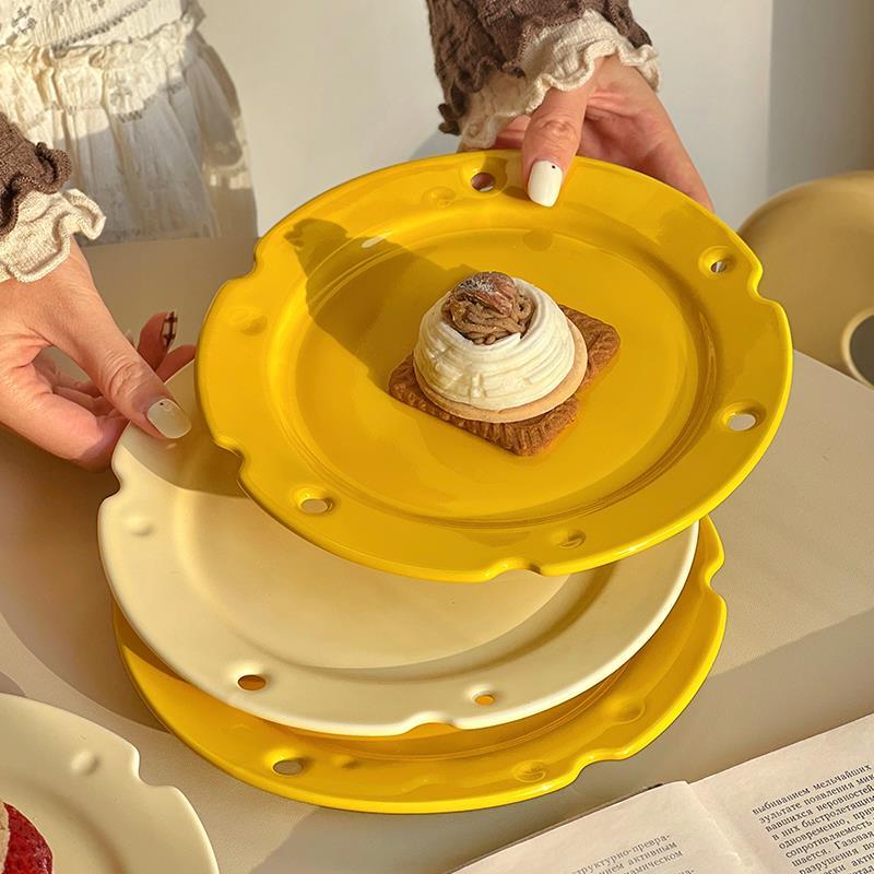 Корейские керамические обеденные тарелки Ins Kawaii Cafe Hollow Cheese Десертная тарелка Милые блюда для завтрака, хлеба, подставки для вечеринок, подарок