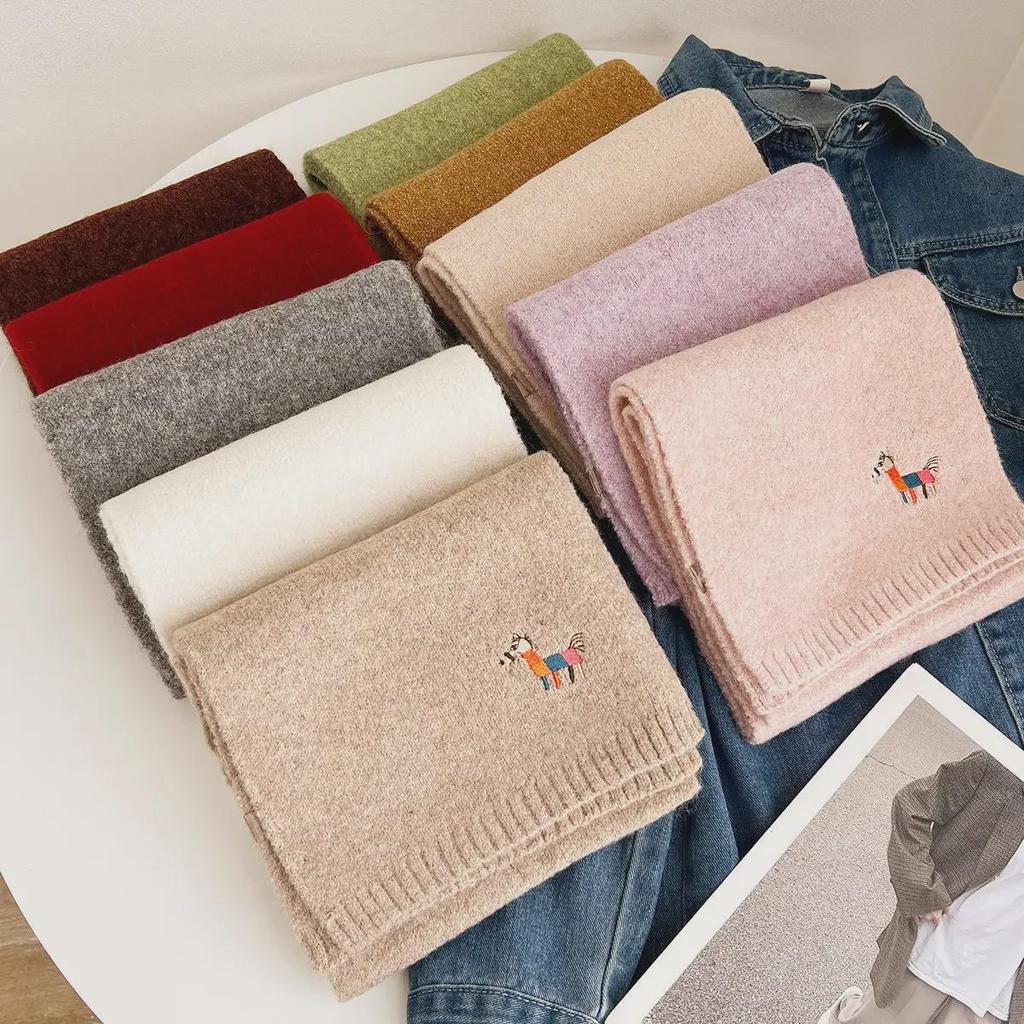 2024 Autumn/Winter Korean Knitted Wool Scarf - Women's Warm, Thick, Embroidered Design