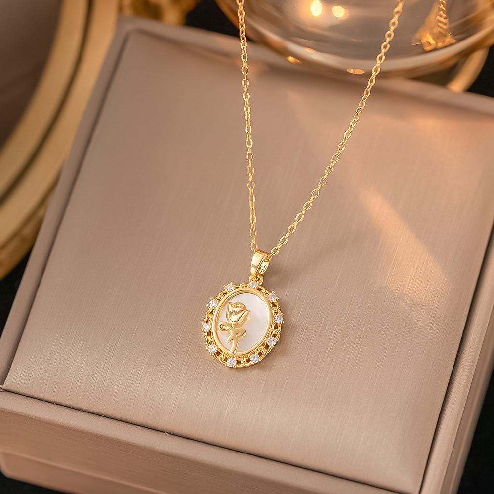 Шикарное не тускнеющее колье из титановой стали для женщин с уникальным дизайном и сверкающей медной подвеской