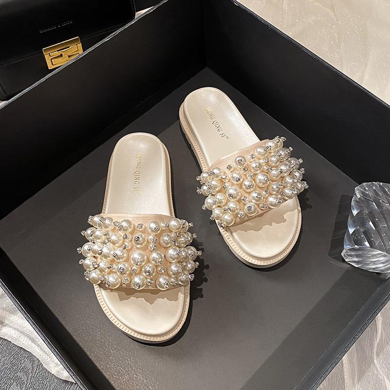 Fashion Elegant Pearl Slippers Woman Beaded Shoes Summer Thicken Soled Sandals Flats Heels Slides Ladies Home Flipper Slip On Flip Flops