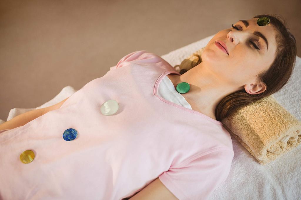 Chakra Stone 8 Piece Kit Oval Crystal Healing Meditation Chakra Stone 8 Piece Kit Oval Crystal Healing Meditation Reiki Worry Stone Palm Thumb Pocket