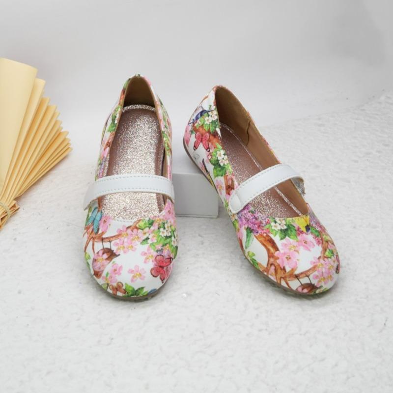 Кожаные туфли для девочек на вечеринку, свадьбу, ретро-принт, детская обувь для принцесс, мягкая подошва, детская обувь на плоской подошве, весна-осень 2024 г.