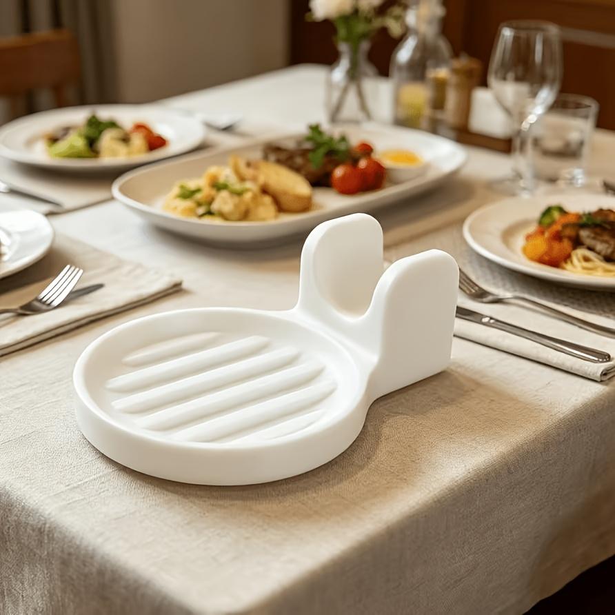 5pcs Round Draining Sink with Dual Curved Ears to Support Spatulas and Soup Ladles.Water-collecting Groove Facilitates the Gathering of Broth and Soup