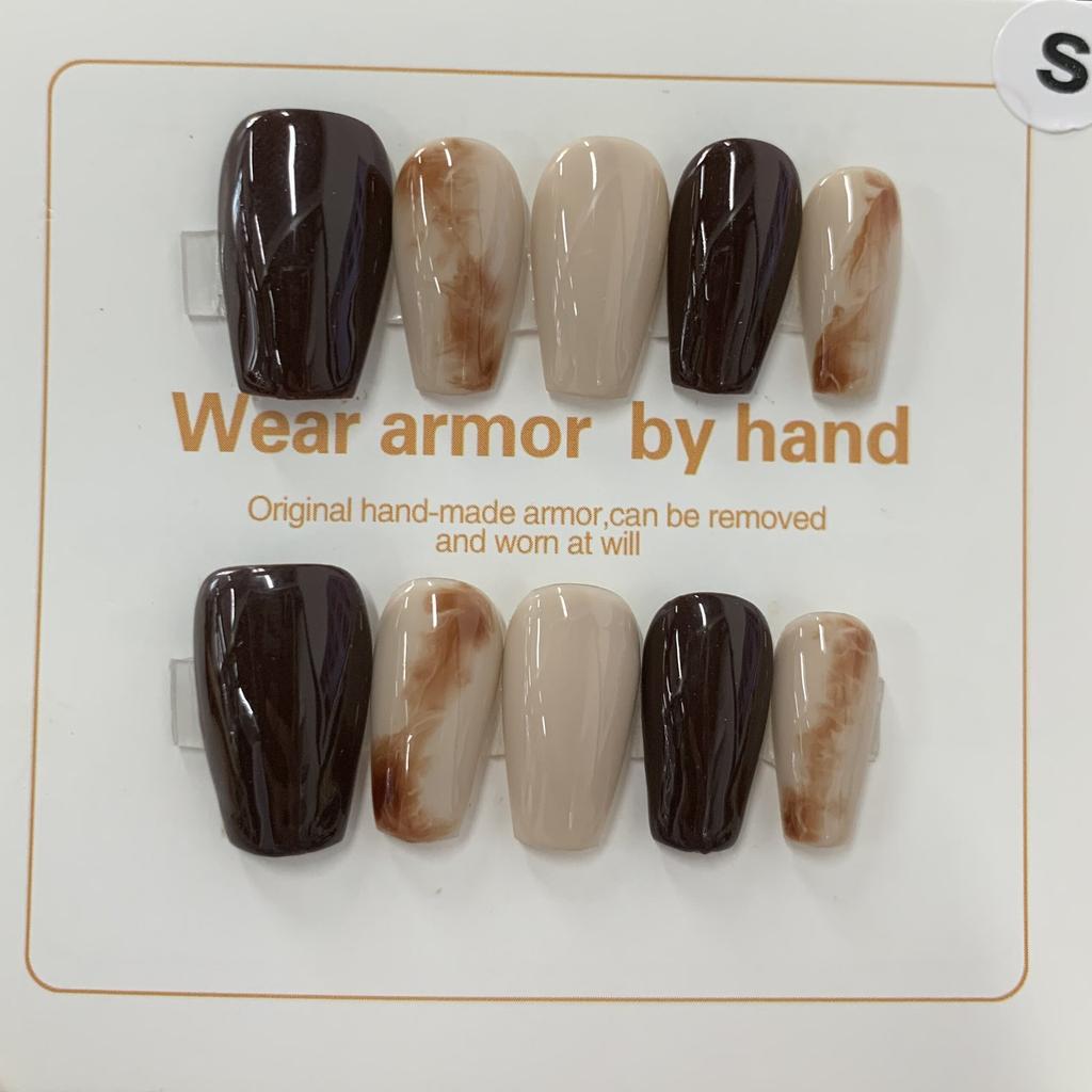 Нажмите на кончики ногтей Гель Полное покрытие 100 дизайнов Накладные ногти ручной работы Высококачественные носимые искусственные ногти Многоразовые размеры от XS до L бесплатно 5 шт. инструментов