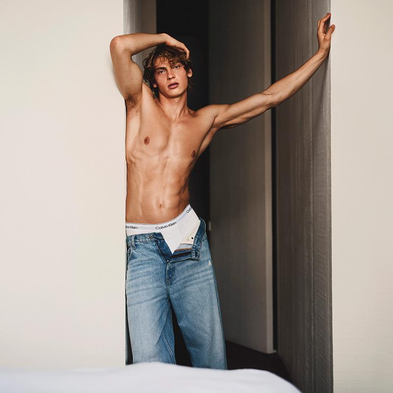 CALVIN KLEIN Jeans Men's Denim Light Blue 4RB919G
