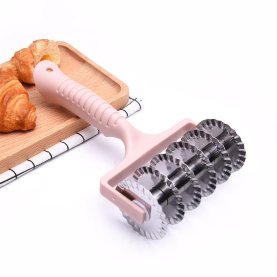 Roller Long Handle Cozy Grip Stainless Steel Roller Blade Slicing Bakery Tool Pancake Wheel Divider Pizza Cake