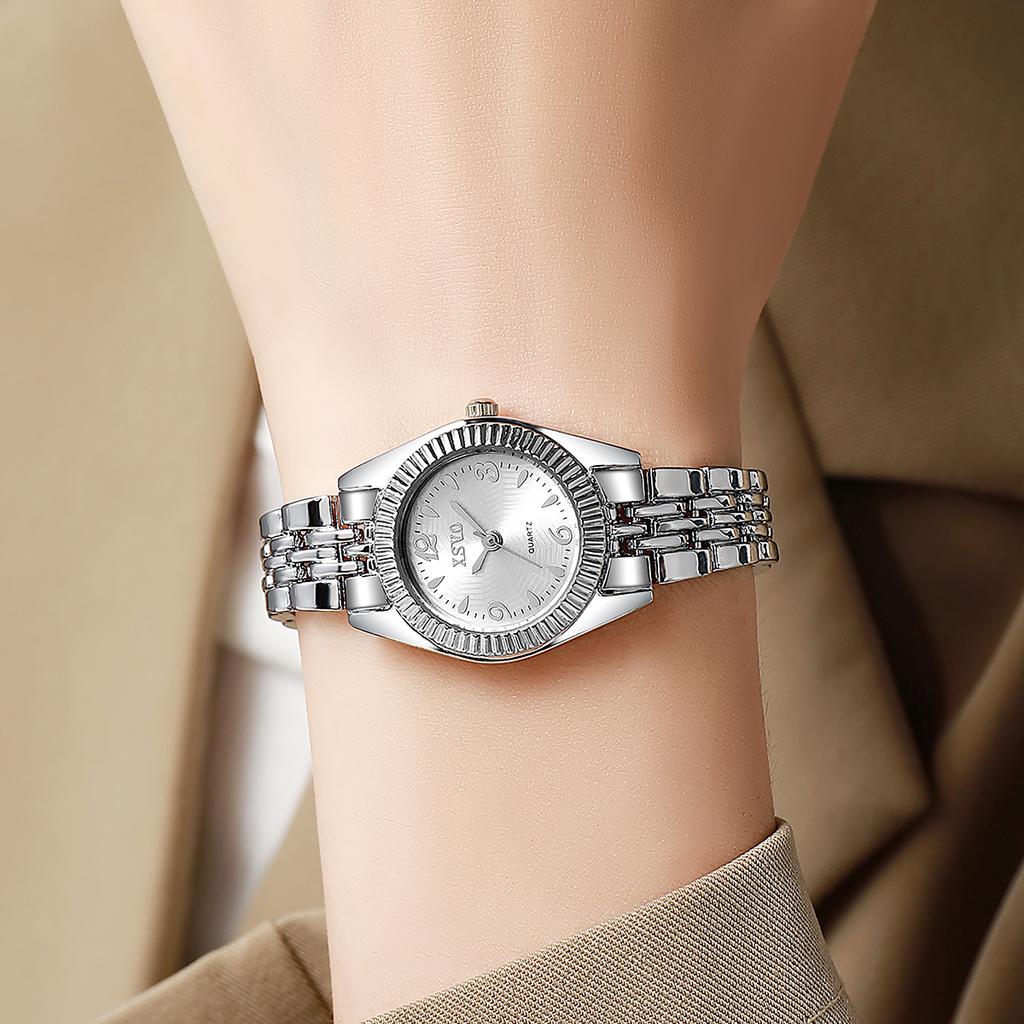 Fashionable and Elegant Round Small Dial with Steel Band Women's Quartz Watch for Christmas and Halloween Gifts