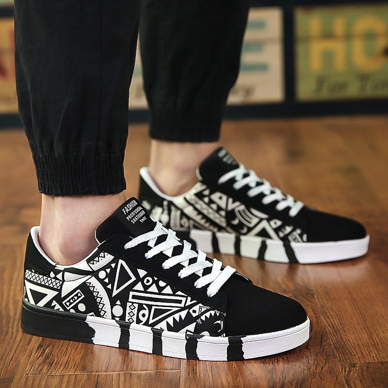 Fashion High Quality Brand Black Men Casual Shoes Hot Sale Flat Casual Men Shoes White Spring Autumn Canvas Shoes Men Casual Breathable
