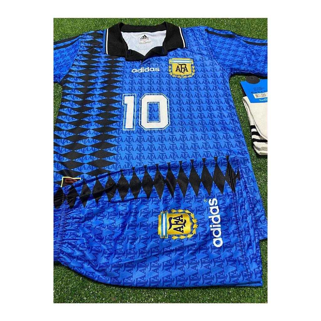 Аргентина, новый сезон 2023/24, комплект из джерси с шортами и носками Lionel Messi Iconic Kids Special Nostalgia