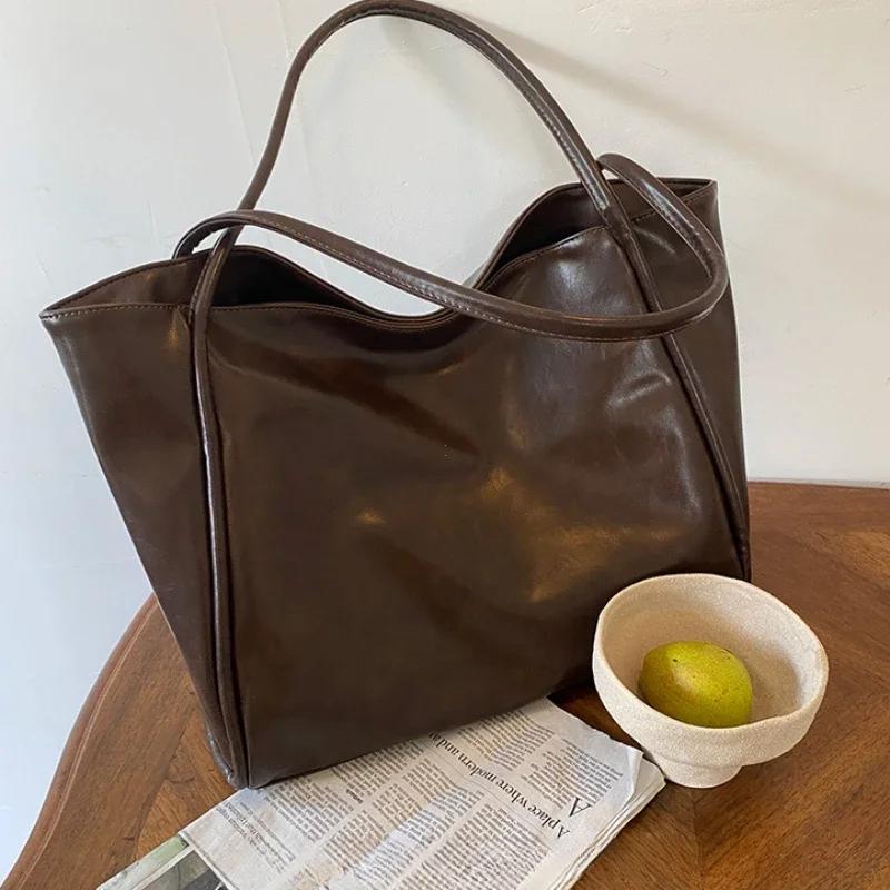 Portable Texture Tote Bag for Women Shoulder Underarm Bag, Commuting Bag, Large Capacity, Niche Design, Winter Autumn Handbags