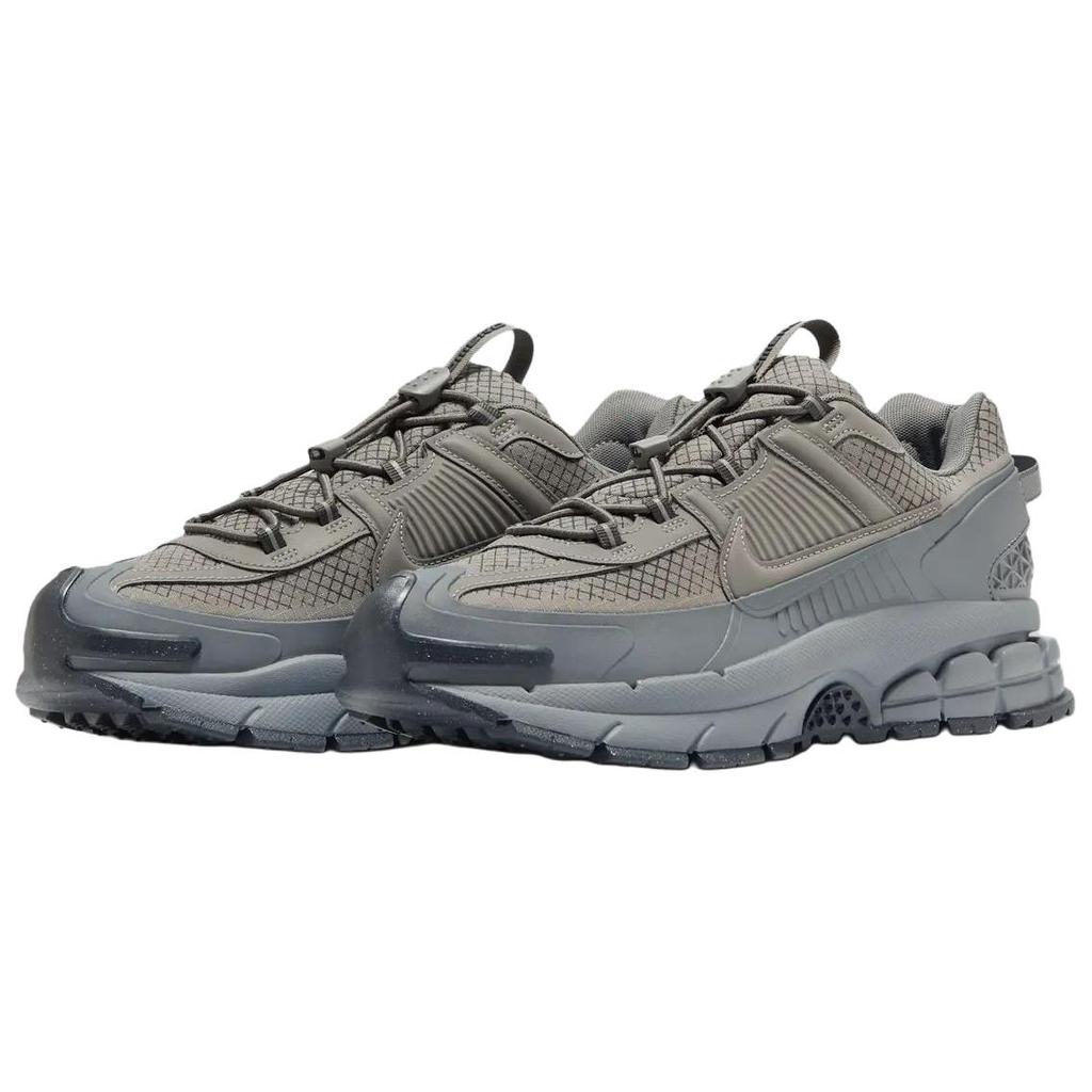 Новые дышащие кроссовки для бега Nike ZOOM VOMERO ROAM Унисекс Асфальтово-серый HV6901-001