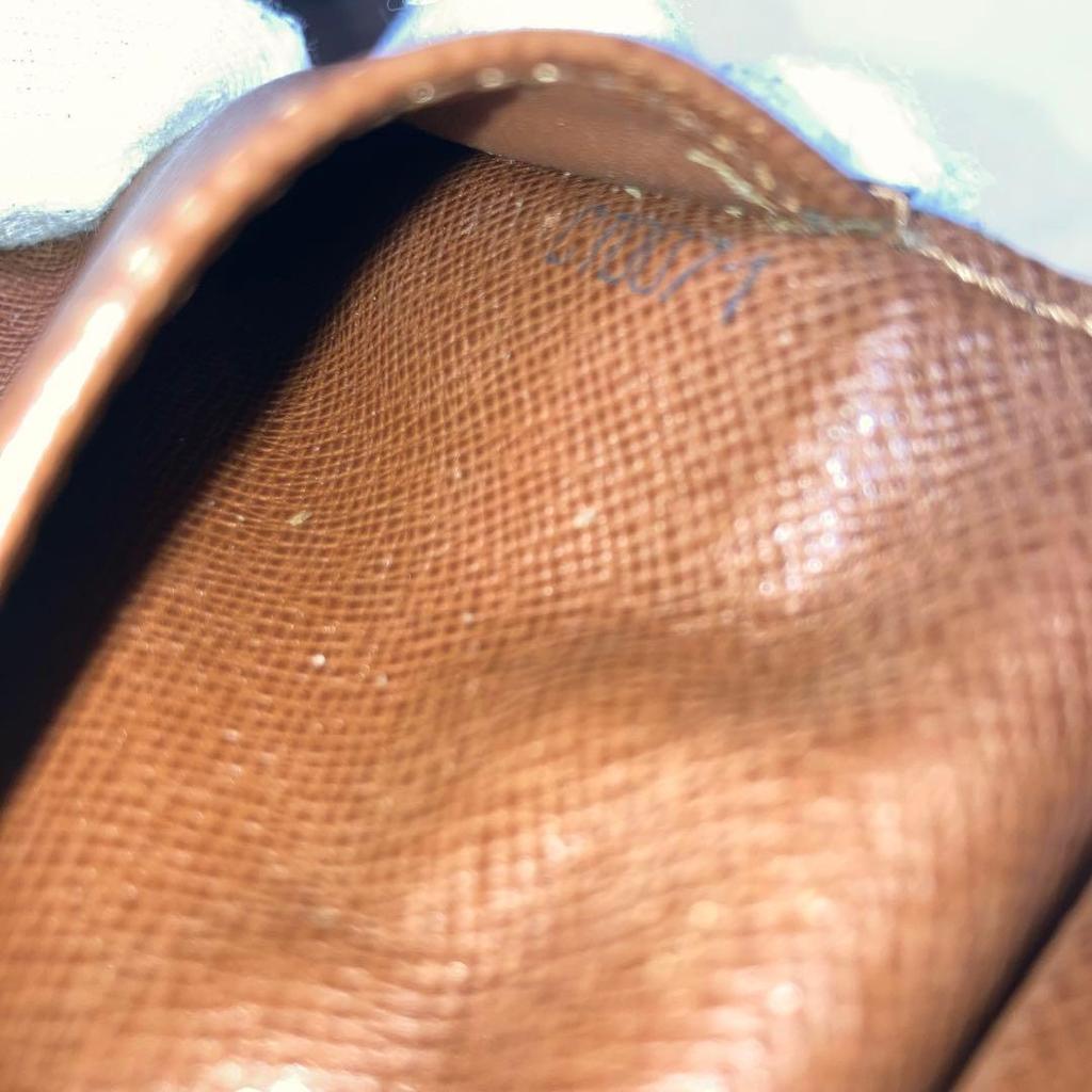 Used LOUIS VUITTON long wallet