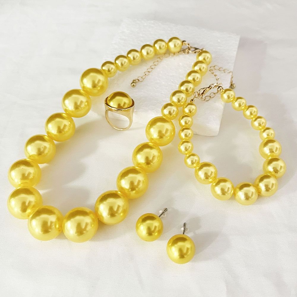 Light Luxury Imitation Pearl Jewelry Set Retro Elegant French Pearl Necklace Women