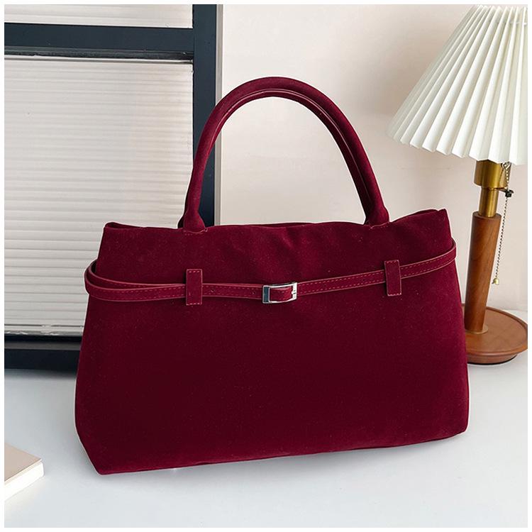 Винтажная нишевая замшевая сумка-тоут: Большая вместимость, универсальная мода для поездок на работу