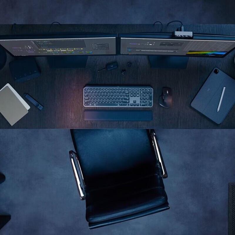 Беспроводная клавиатура Logitech MX Keys S с умной подсветкой