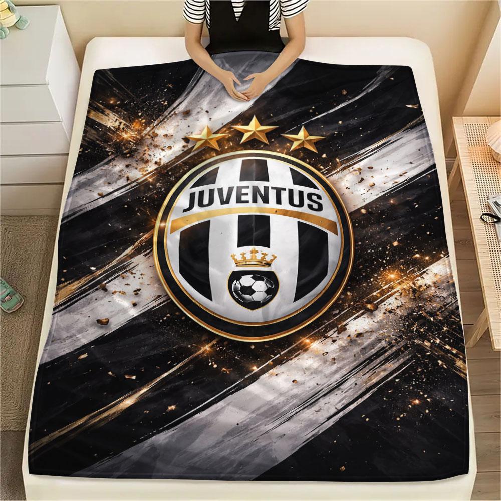 1PC Juventus Football Club Patterned Flannel Blanket Suitable For All Seasons for Home Decor Warmth and Comfort Gifts Holiday Present