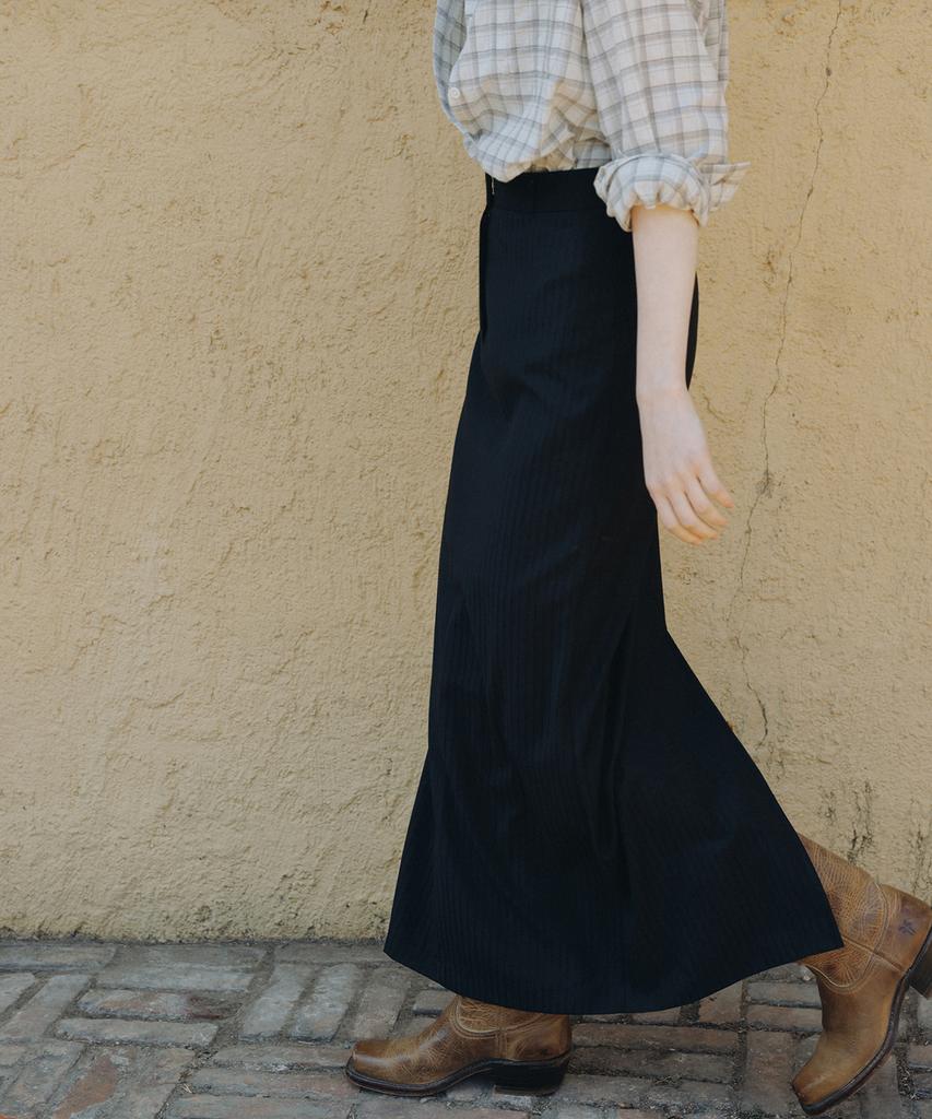 Annies Frankie Long Skirt (Black)