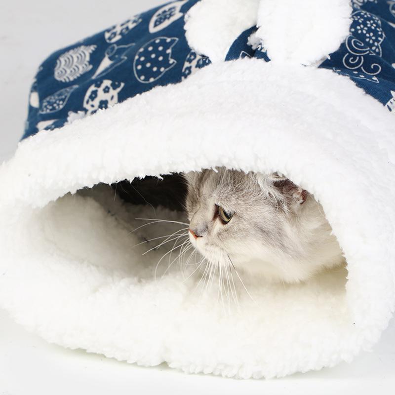 Practical Thickened Cat Sleeping Bag Semi-Closed Winter Soft Cat Bed Cave Warm Comfortable Cat Nest Pet Mat Pet Supplies