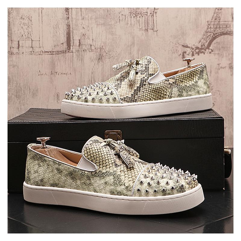 Мужская мода шипы заклепки обувь слипоны принт змеиной кожи заклепки обувь мягкая кожа балетки кисточки лоферы дизайнерская обувь мужская