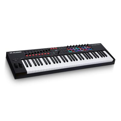 Контроллер клавиатуры USB MIDI M-Audio с 61 клавишей, чувствительными к скорости нажатия пэдами, назначаемыми по MIDI ручками/кнопками и назначаемыми фейдерами. Поставляется с богатым набором функций.