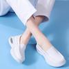 Женская рабочая обувь на толстой подошве, с мягкой подошвой, из дышащей кожи, нескользящая, для медсестер, белая, с вырезами, износостойкая, повседневная обувь