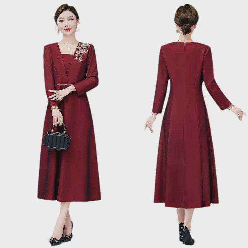 Elegant Beaded Wine Red Mother-in-Law Wedding Dress for Autumn/Winter 2024