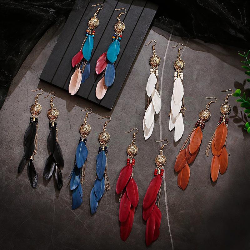 Серьги-кисточки в стиле «Богема» в виде перьев — стиль Юньнань, эффектный аксессуар для фотосъемки в путешествии.