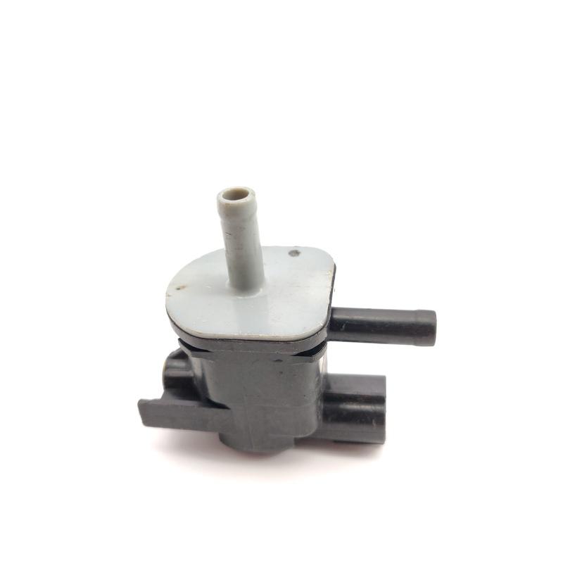 1piece Car Vacuum Switch Valve Purge Solenoid 90910-12276 for TOYOTA COROLLA / 4RUNNER / FJ CRUISER / HIGHLANDER / TACOMA