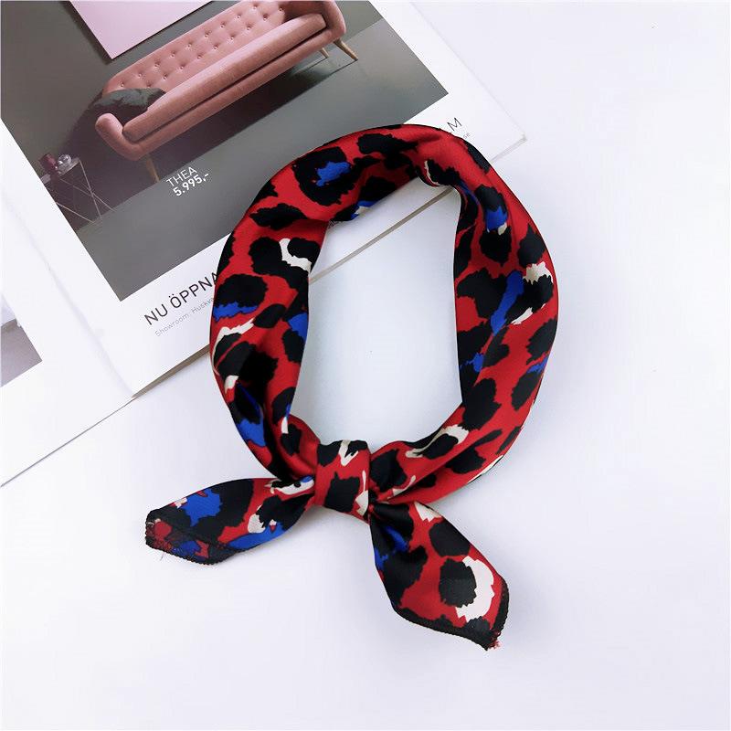 50 Spring/Summer New Small Scarf Small Square Scarf Women'S Professional Decoration Printed Professional Fashion Scarf