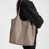 New Tote Bag Large Capacity Women's Versatile Shoulder Bag High-end Sense Commuting Fashion Bucket Bag