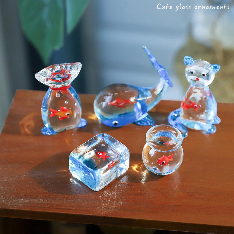 Handcrafted Glass Pocket Fish Figurine Mini Pocket Fish Ornaments Vibrant Glass Fish Desktop Decoration Home Office Decor