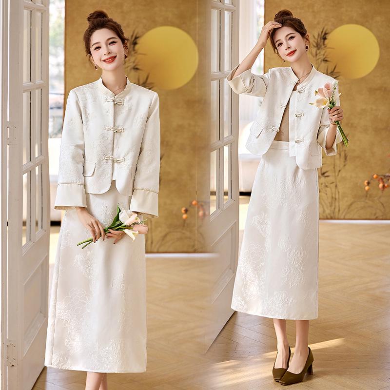 2025 Spring New Chinese Style Jacquard Frog Button Stand Collar Two-Piece Skirt Set