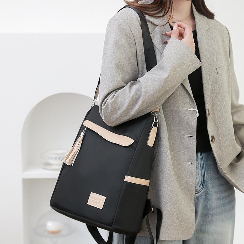 Multifunctional anti-theft backpack Large capacity urban simple commuter backpack Women's versatile casual shoulder bag
