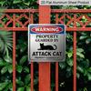 2D Flat - 1pc, Vintage Metal Aluminum Decorative Sign, Warning Sign for Attacking Cats, Retro Wall Decor, Home Decoration Suitable for Porches