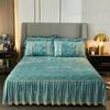 Luxury Solid Color Crystal Velvet Quilted Bedspread King Queen Size Lace Soft Coral Fleece Bed Skirt Not Including Pillowcase