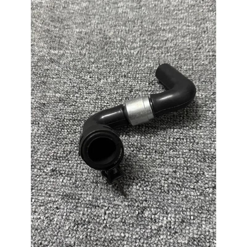 Exhaust Valve Breather Hose Camshaft Cover To Intake Manifold for Roewe 550 750 for MG MG6 MG7 1.8L 1.8T