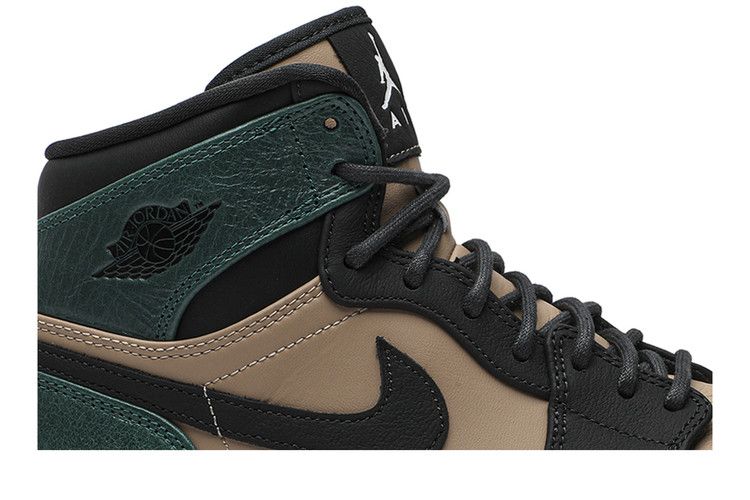 Women's Sneakers Nike Jordan 1 Retro High Bio Beige Anthracite Mystic Green (Women's)