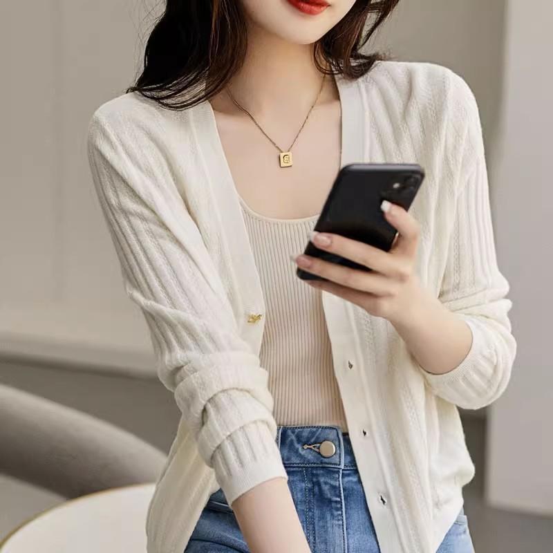 Весенне-осенний женский трикотаж с металлическими пуговицами в виде морской звезды, французский v-образный вырез, темпераментный вязаный однотонный кардиган с короткими рукавами, топ