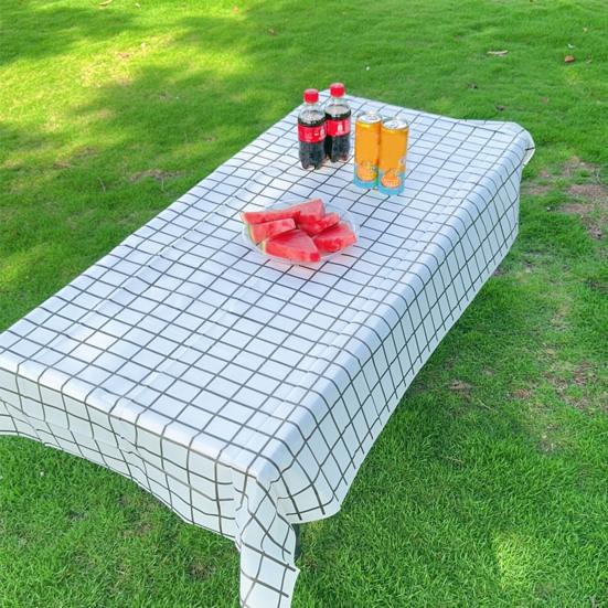Plaid Disposable Tablecloth Waterproof Checkered Table Cover Outdoor Tablecloth for Picnic Camping Barbecue Parties