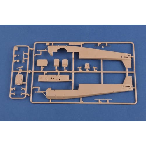 Hobby Boss 1/35 Масштаб Серия Самолетов Немецкий Fieseler Fi156 C-3/TROP Storch Пластиковая Модель 80181
