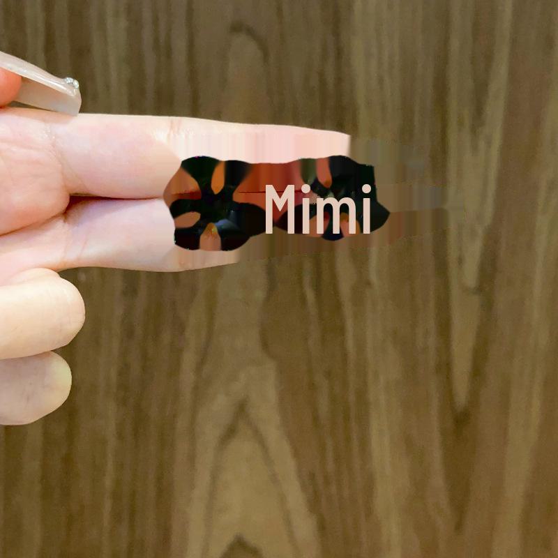 Элегантные простые цветочные серьги 2024 года - легкая роскошная мода