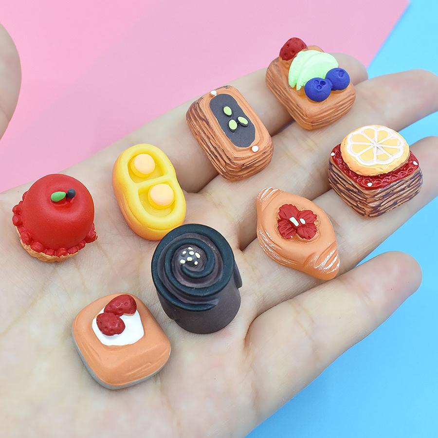 Hot Sale New 3d Artificial Mousse Crepe Cake Design Miniature Dessert Resin Charms for Keyring Bag Shoes