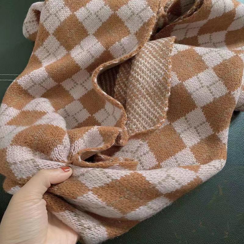 Women's Retro Plaid Winter Scarf - Thickened Knitted Cashmere-Like Shawl