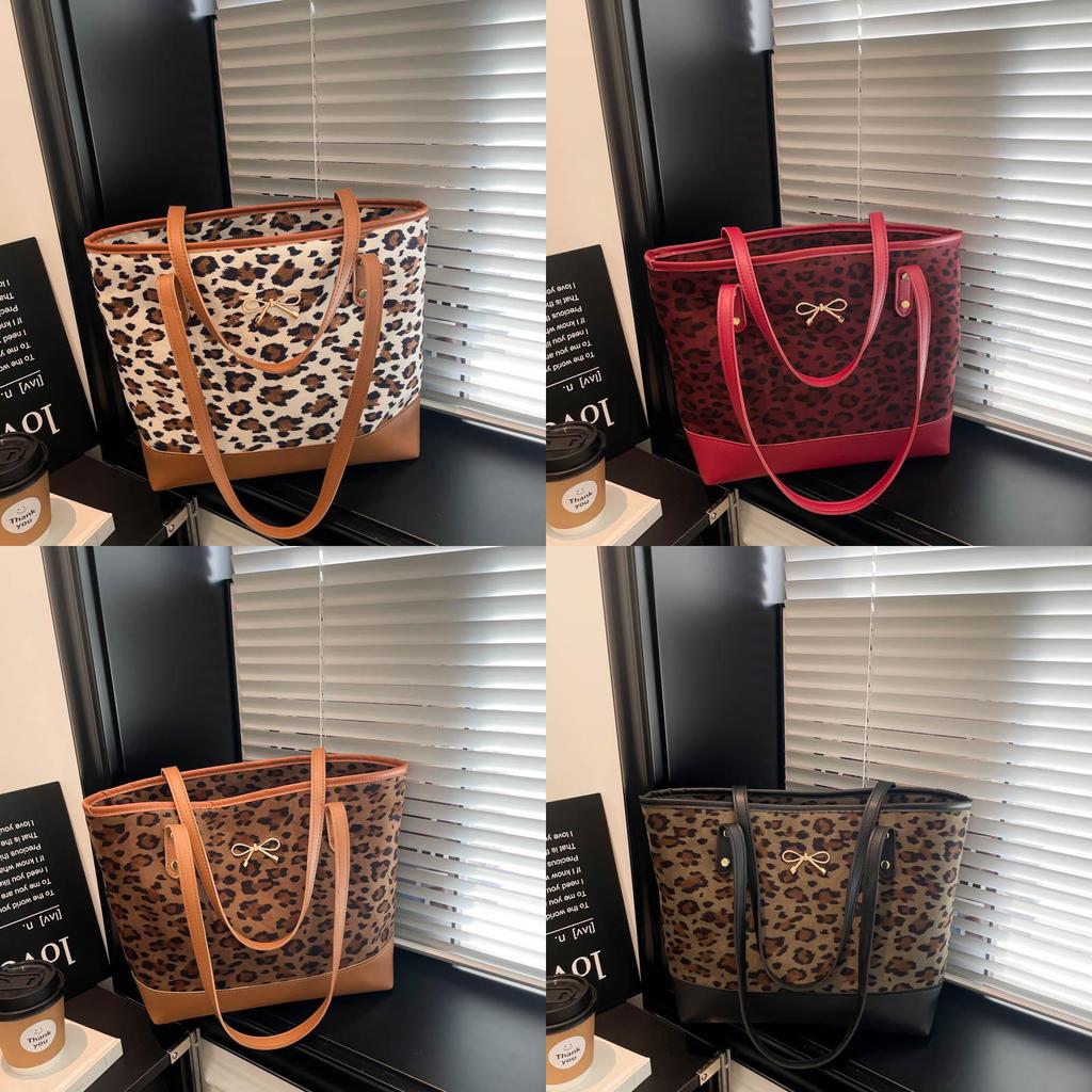 Large Street Style Totes With Pu And Fabric Materials For Casual Office Use And Fashion Accessory