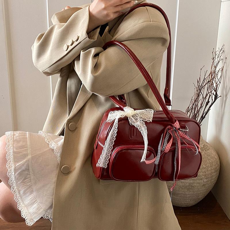 Популярная в этом году женская сумка-бостон большого объема, новая повседневная сумка на плечо/подмышку 2025 года, дизайн сумки-подушки