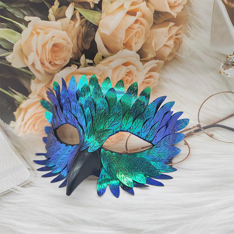Cross-border Halloween exquisite bird beak mask masquerade carnival black half-face owl feather mask