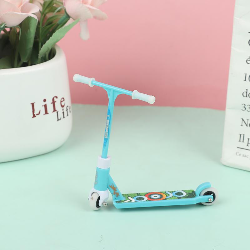 Случайный цвет скейтборды для пальцев, самокат, велосипеды с пальцами, игрушки на грифе