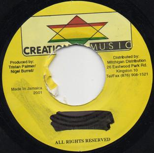 7-дюймовая пластинка DELLY RANKS / TONY CURTIS - Hand Inna The Air / Got To Get It NONE I & I Foundatio 2001 Ямайка Регги, Ска и Даб Б/У